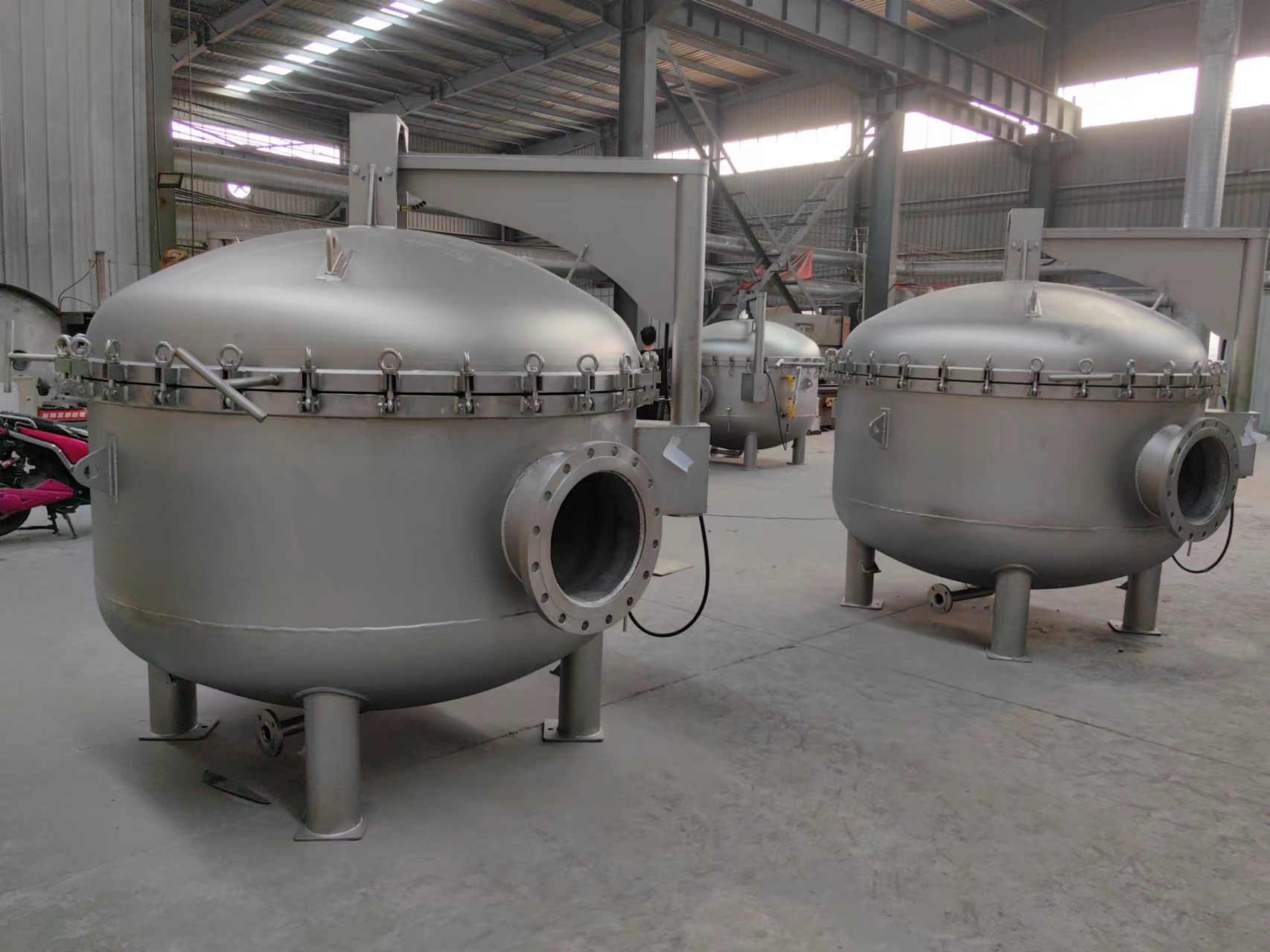 Chinese Manfacture  1.6MPa Design Pressure High-flow Design Multi-bag Filter 